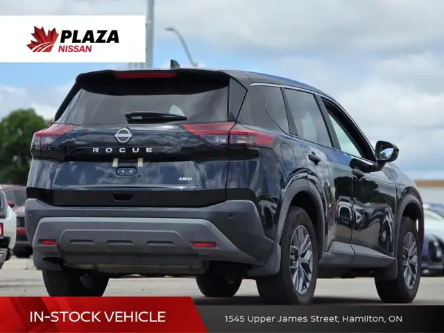 2021 Nissan Rogue in Cars & Trucks in Hamilton - Image 5