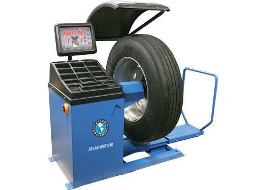 ATLAS - WBT-210 TRUCK TIRE BALANCER - CLENTEC in Other in St. Catharines