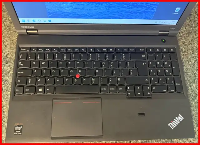 Ordinateur portable Lenovo T540p - Intel® Core™ i5-4300M CPU @ 2 in Laptops in Saguenay - Image 4
