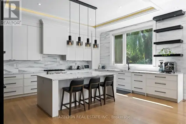 71 YORKVIEW DRIVE Toronto (Willowdale West), Ontario in Houses for Sale in City of Toronto - Image 13