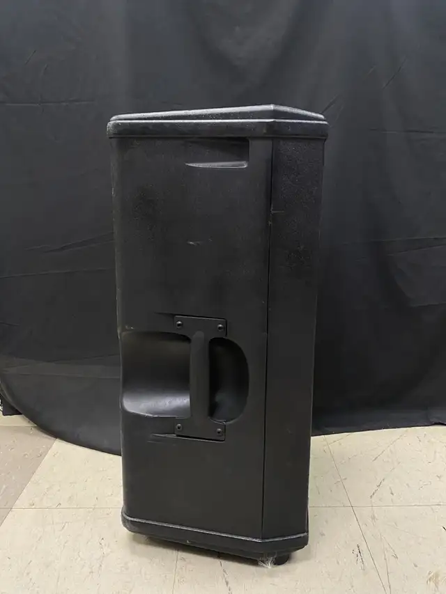 Yorkville NX35-2 12″ Passive PA Speaker – 350W Program 8Ω - $399 in Speakers in Mississauga / Peel Region - Image 3