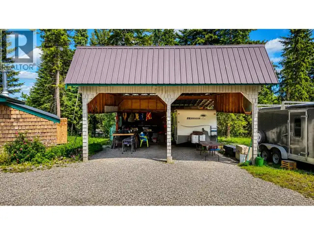 6681 BARNETT ROAD 100 Mile House, British Columbia in Houses for Sale in 100 Mile House - Image 4