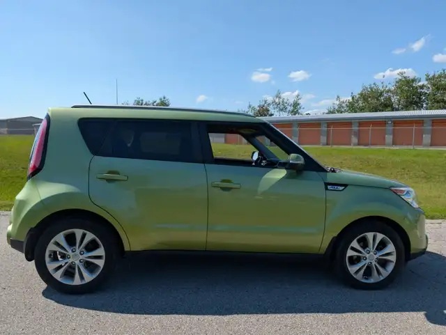 2016 KIA SOUL607300883631974407