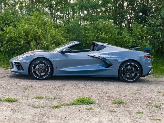 2025 Chevrolet Corvette 2LT in Cars & Trucks in Edmonton - Image 6
