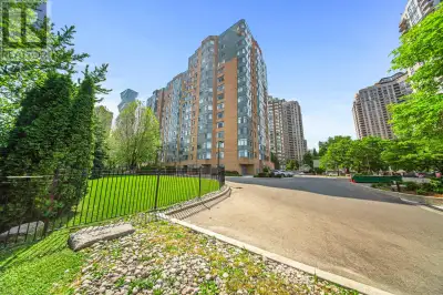 510 - 300 WEBB DRIVE Mississauga (City Centre), Ontario