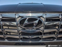 The pre-owned 2024 Hyundai Tucson Hybrid N-Line is a bold and efficient SUV designed for drivers who... (image 9)
