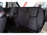 2022 Kia Carnival EX 3.5L V6 FWD 8-Speed Automatic EXTERIOR - SNOW WHITE PEARL INTERIOR - BLACK, SYN... (image 9)