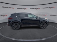 // ACCIDENT FREE!! // // SINGLE OWNER! // This 2021 Kia Sportage EX S AWD is a smart choice for driv... (image 8)