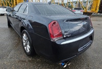 2018 Chrysler 300 Touring AWD Luxury, Comfort & Confidence Year-Round Experience premium comfort wit... (image 3)