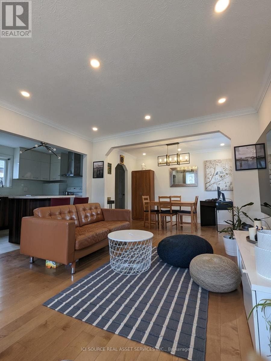 MAIN - 85 RANSTONE GARDENS Toronto (Ionview), Ontario 2