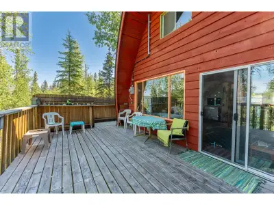 * PREC - Personal Real Estate Corporation. Affordable lakefront getaway on beautiful Cluculz Lake! T...