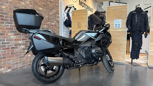 2026 BMW R1300RT in Street, Cruisers & Choppers in Kelowna - Image 4