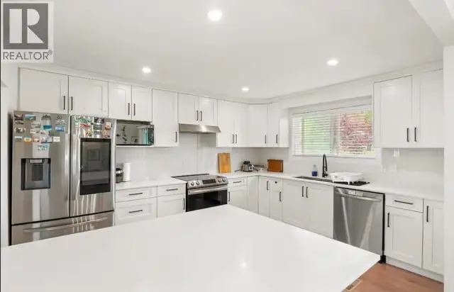 Upper 1106 DUTHIE AVENUE Burnaby, British Columbia in Long Term Rentals in Burnaby/New Westminster - Image 9