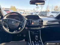 KBB.com Brand Image Awards. This Honda Accord Sedan delivers a Regular Unleaded I-4 2.4 L/144 engine... (image 9)