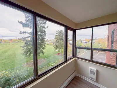 89 Stonehurst - Residents 65+: Apartment for rent in, View more