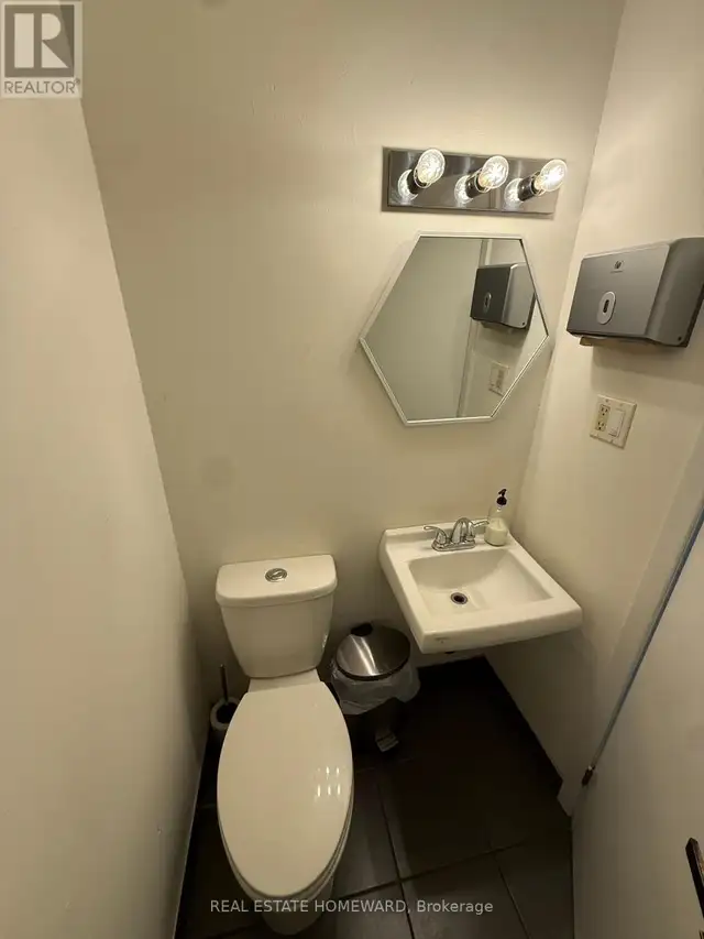 136 MAIN STREET Toronto (East End-Danforth), Ontario in Commercial & Office Space for Rent in City of Toronto - Image 13
