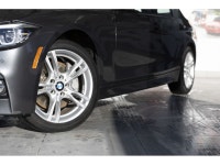 2018 BMW 3 Series 330i xDrive 2.0L 4-Cylinder TwinPower Turbo AWD 8-Speed Automatic Sport EXTERIOR -... (image 3)