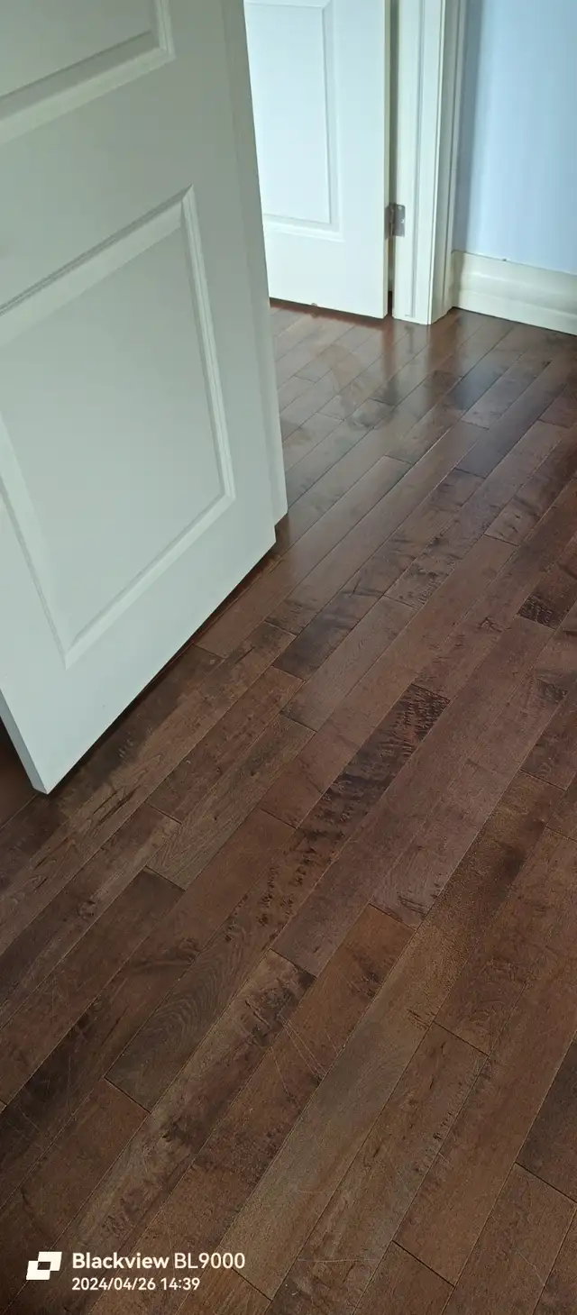 Flooring installer, Vinyl plank, Hardwood, repair flooring, in Renovations, General Contracting & Handyman in Calgary - Image 4