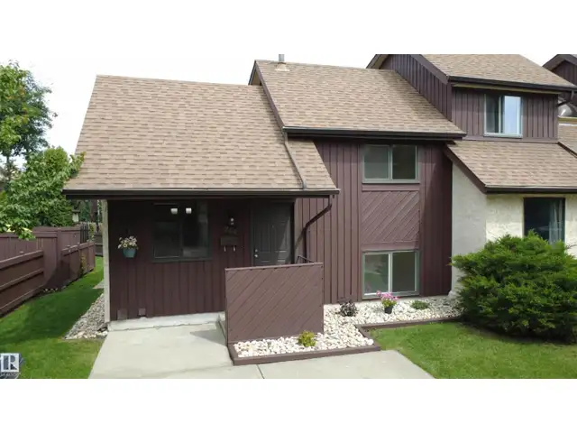 744 SADDLEBACK RD NW Edmonton, Alberta in Condos for Sale in Edmonton - Image 3