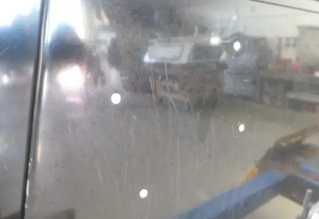 2014 - 2018 GMC Sierra or Chevrolet Silverado 8' Black ARE Cap in Other Parts & Accessories in Kitchener / Waterloo - Image 9