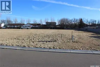 Welcome to Benchview, Shaunavon's new residential development area. This lot is the largest of all t...