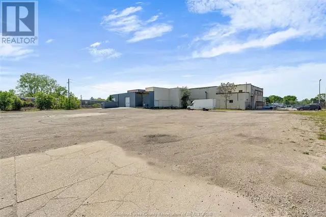 1153 TECUMSEH ROAD West Windsor, Ontario in Commercial & Office Space for Rent in Windsor Region - Image 36