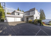 2206 WESTHILL DRIVE West Vancouver, British Columbia