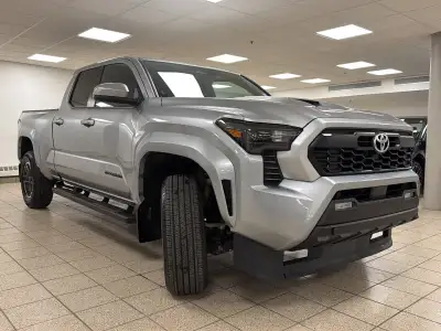Need a pickup that handles daily work, weekend hauling, and everything in between without asking for...