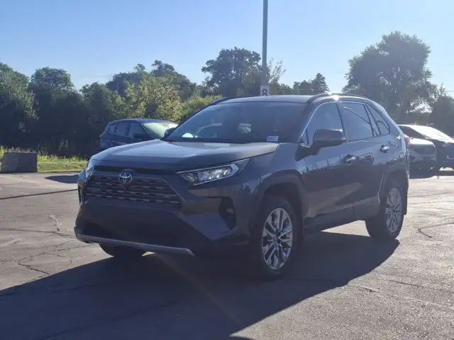 2021 Toyota RAV4 Limited AWD | Leather | Sunroof | Heated Seats