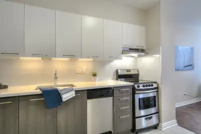 1212 Pine Avenue West - Horizon Tower Apartment for Rent