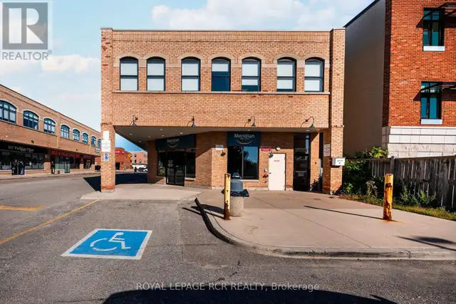 205 - 190 BROADWAY Orangeville, Ontario in Commercial & Office Space for Rent in Oakville / Halton Region - Image 8