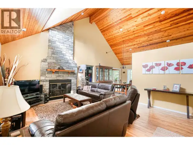 2926 WOESTE AVENUE Terrace, British Columbia in Houses for Sale in Terrace - Image 5