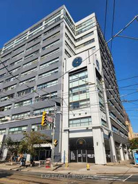 King West District! Commercial Unit with Direct Shipping Access!