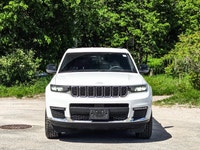 Heated Seats / Steering Wheel - Powerful 3.6L V6 engine with 4x4 capability - Advanced navigation an... (image 4)