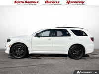Apple Carplay / Android Auto, Low Kms, AWD, Air Conditioning, Blacktop Package, Electronic Stability... (image 2)