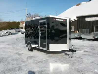 Remorque neuve serie contracteur 6' x 12' v-nose 1 essieux 6'.6'' de haut interieur plywood 3/4 plan...