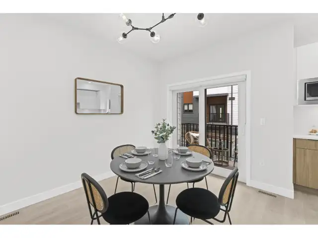 4 1959 165A STREET Surrey, British Columbia in Condos for Sale in Tricities/Pitt/Maple - Image 10