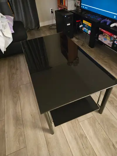 Table de salon ou télévision en vitre, View more