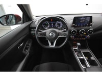 Nissan Sentra SV 2020 avec moteur 2.0L developpant 149 HP et transmission automatique CVT traction.... (image 2)