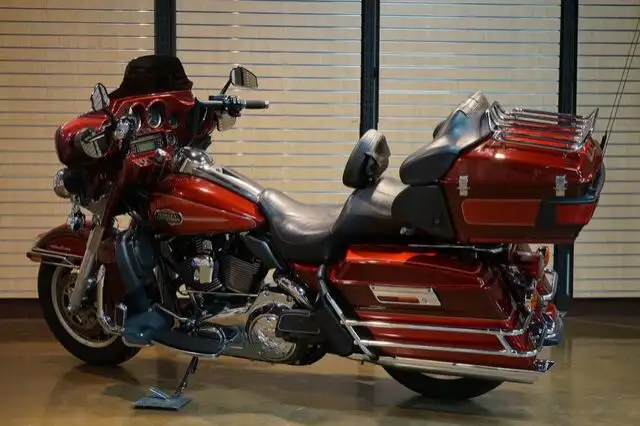 2008 Harley-Davidson Electra Glide Ultra Classic in Sport Touring in Lethbridge - Image 6