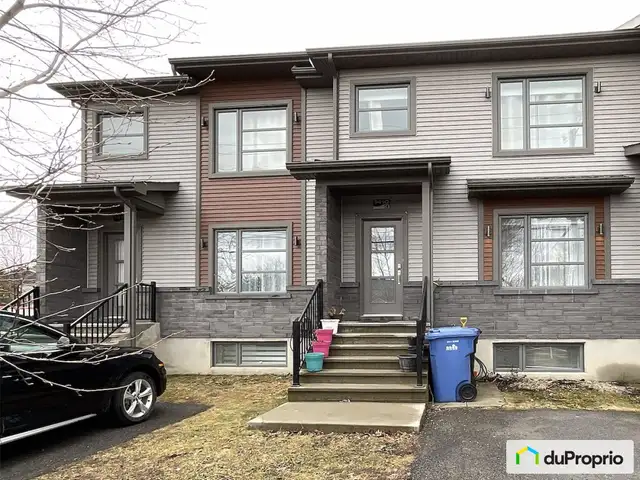 $455,000 - Townhouse for sale in Salaberry-De-Valleyfield in Houses for Sale in West Island - Image 4