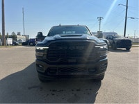 HEATED FRONT SEATS, HEATED STEERING WHEEL, NAVIGATION SYSTEM, ADAPTIVE CRUISE CONTROL, TRAILER HITCH... (image 6)