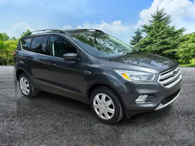 2018 FORD Escape 2018 Ford Escape | Camera | Toit Ouvrant | Air | Mags | Sieges Chauffant | 1 Propri...