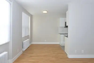 renovated one bedroom, eglinton and dvp - ID 3243, View more