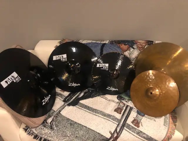 MANY CYMBALS TAMA,YAMA SNARES, DOUBLE BASS PEDAL, DRUM PARTS+MOR in Drums & Percussion in Markham / York Region - Image 3