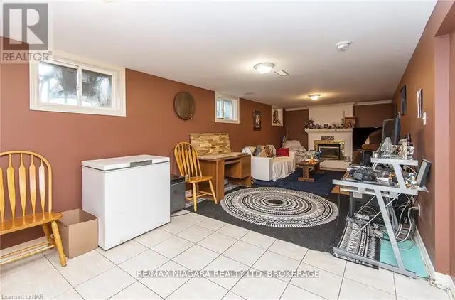 4270 CHIPPAWA PARKWAY Niagara Falls (Chippawa), Ontario in Houses for Sale in St. Catharines - Image 39