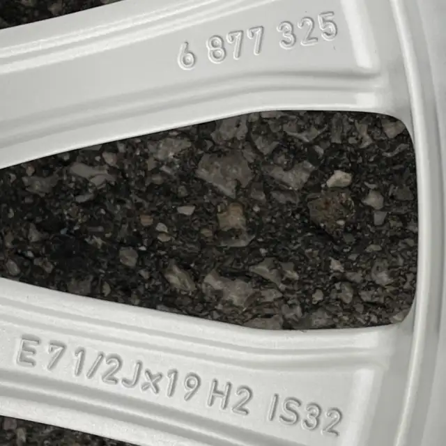 2022 BMW X3 / X4 19" Original Rims And Winter Tires in Tires & Rims in City of Toronto - Image 8
