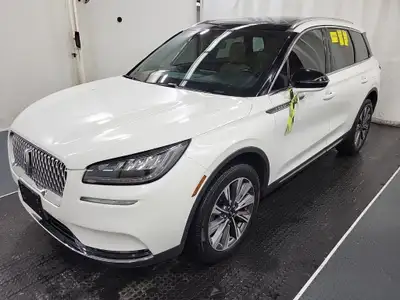 PANORAMIC VISTA ROOF! Elements Package Including: HEATED STEERING WHEEL, HEATED/COOLED POWER LEATHER...