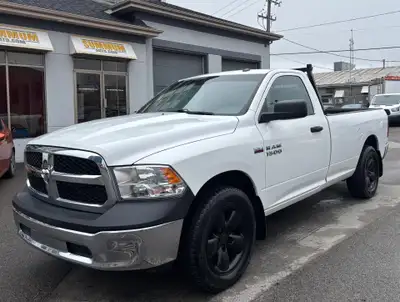 2019 Ram 1500 Classic RAM 1500 ST 2019 HEMI V8 WORK TRUCK PRÊT AU TRAVAIL Camion robuste, fiable et...