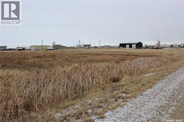 605 Horsey ROAD Shaunavon, Saskatchewan in Land for Sale in Swift Current - Image 4
